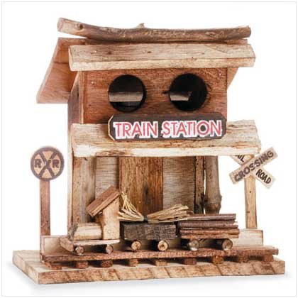 "TRAIN STATION" BIRDHOUSE