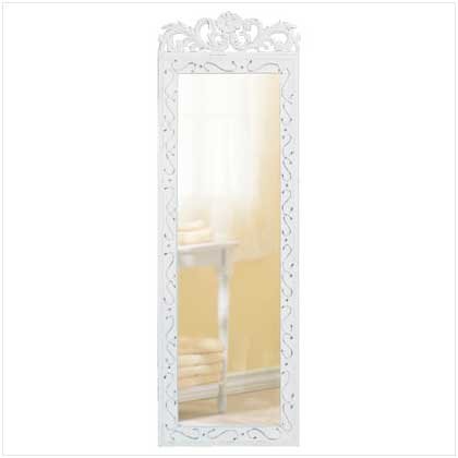 ELEGANT WHITE WALL MIRROR