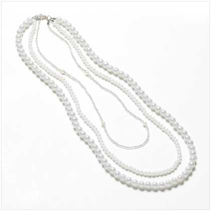 3 STRANDS PEARL NECKLACE