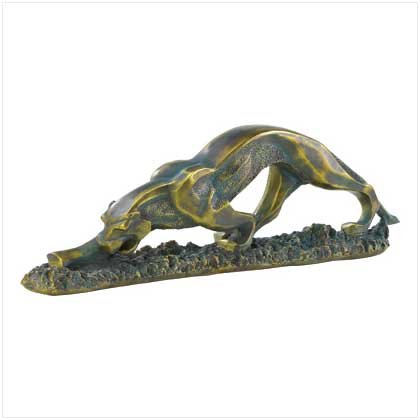 MAJESTIC LEOPARD STATUE