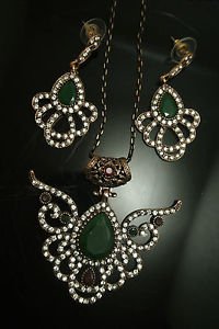 Turkish Costume Vintage Ottoman Victorian 4 Ct Pear Emerald CZ Jewelery Set