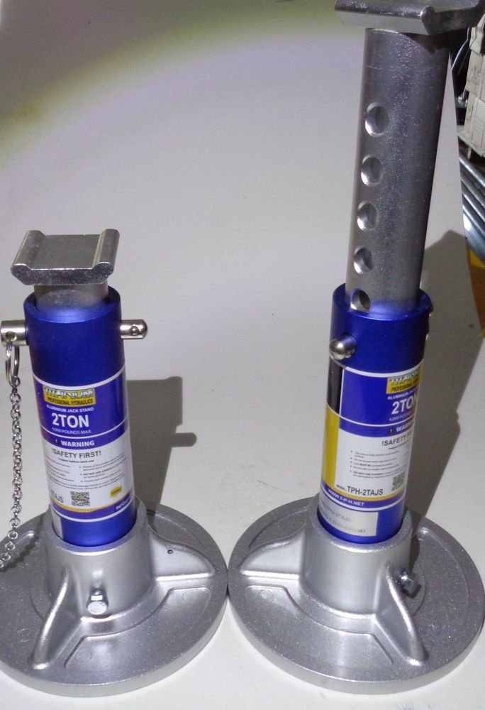 2 TON PRO GRADE ALUMINUM RACING JACK STANDS MADE FROM FINEST MATERIALS 770-144