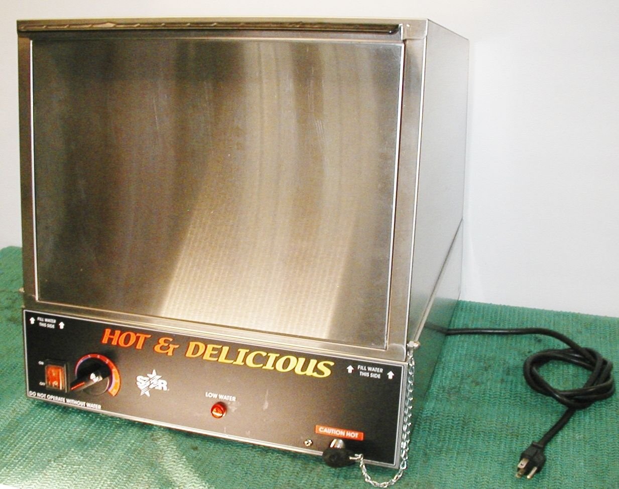 STAR 70SSA HOT and DELICIOUS HOT DOG COOKER AND BUN WARMER LOW USE EXCELLENT