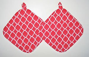 ** NEW ITEM ** 8" Hot Pot Pad/Pot Holder with Hanger Set of Two - QF RED & WHITE