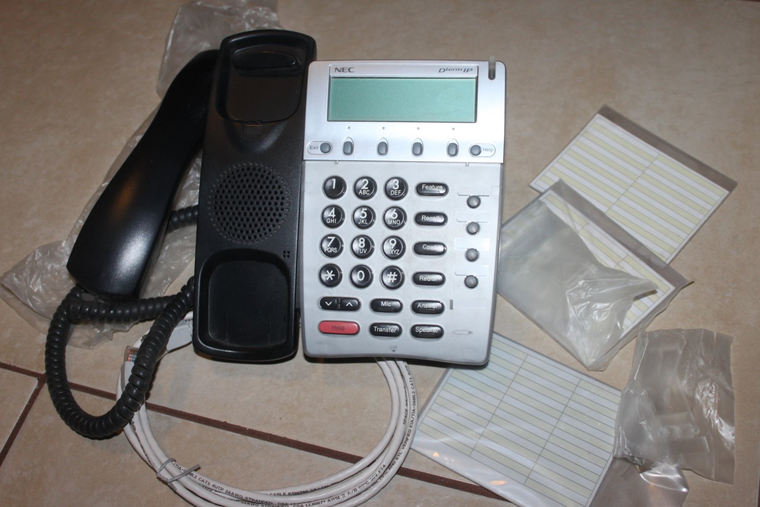 NEC ITN-4D-3 (BK) 780078 4 button IP Dterm LCD Telephone New Open Box q1