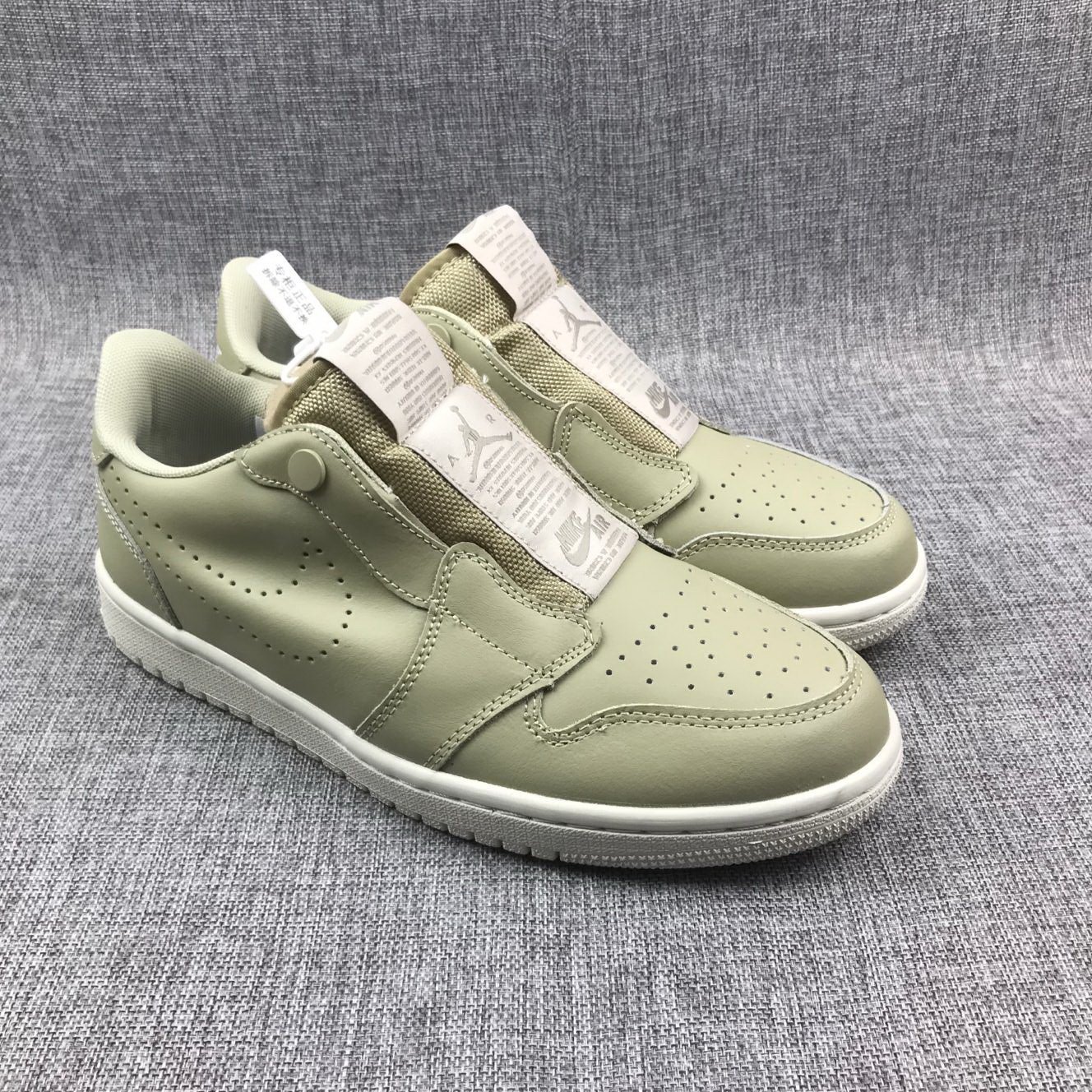 Air Jordan 1 Ret Low Slip Army Green