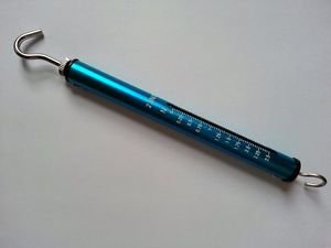 ALUMINUM TUBULAR SPRING SCALE 2.5 N / 250 g