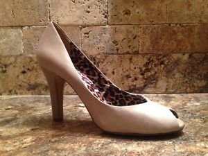 NWOB Jessica Simpson Open Toe Pumps Size 8