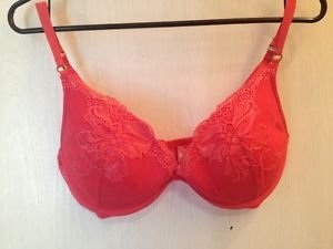 Victoria's Secret Very Sexy Push Up Bra 34D
