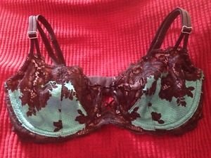Victoria's Secret Very Sexy Unlined Demi Bra ~ Floral ~ Lace ~ 34D
