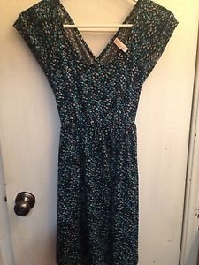 Pre-owned Xhilaration Cut Out dress Size XS