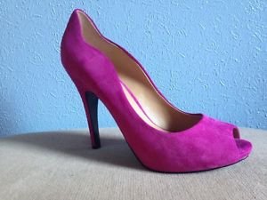 NWOB Nine West Suede Leather Upper High Heels Size 9.5