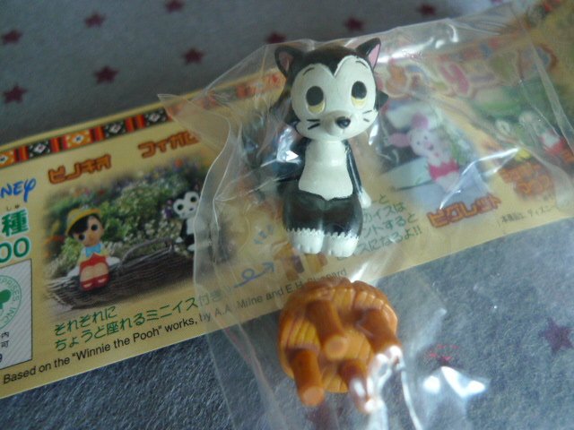 Japan Disney Kitten Small Ornament KAWAII