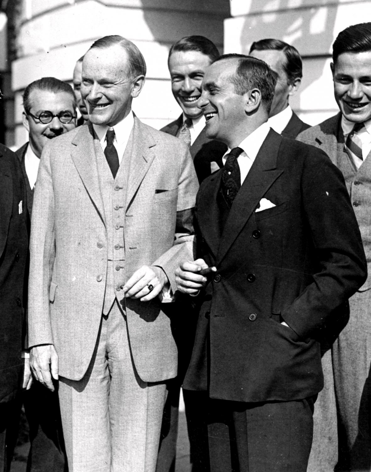 PRESIDENT CALVIN COOLIDGE w/ ENTERTAINER AL JOLSON IN 1924 - 8X10 PHOTO (CC-114)