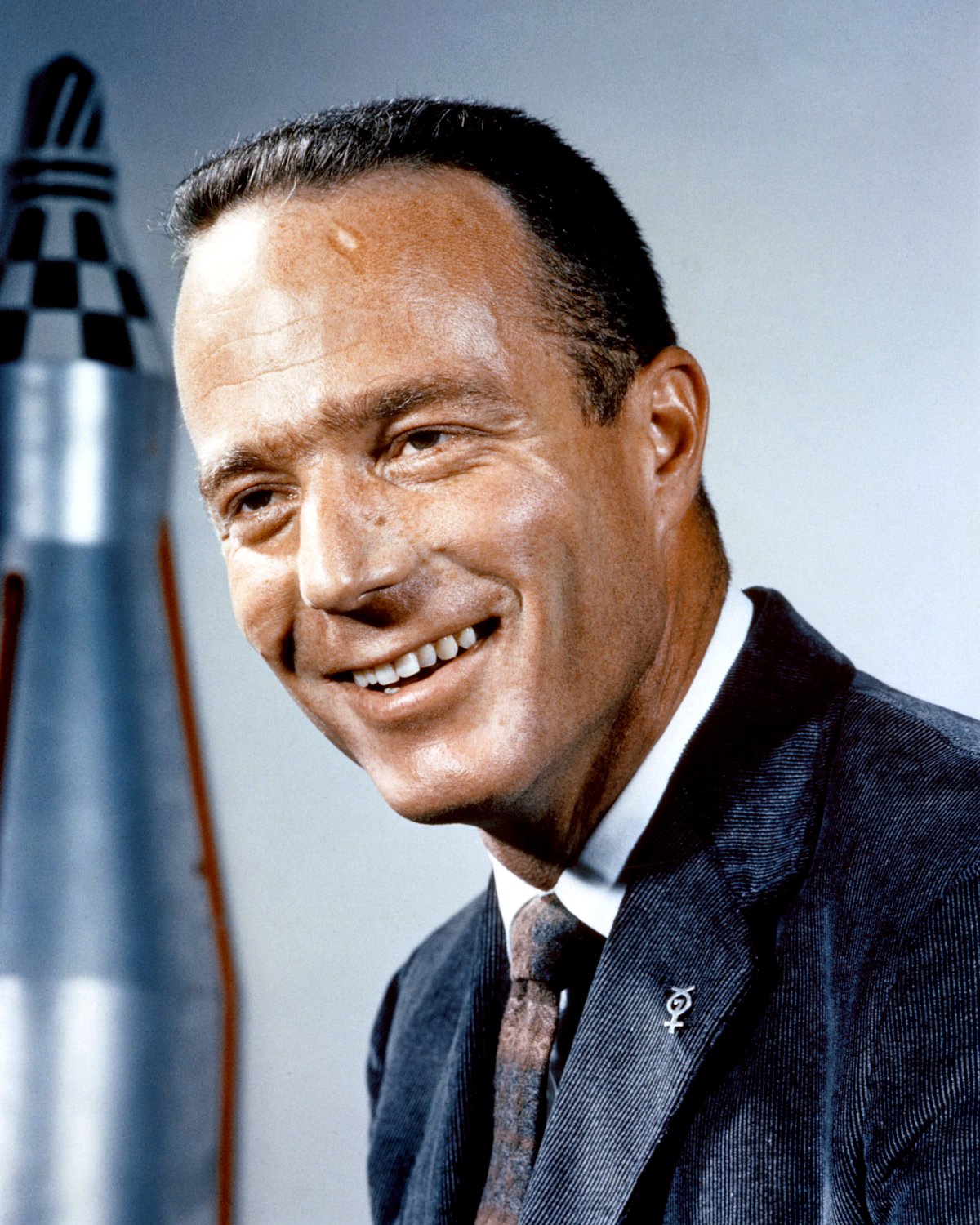 ASTRONAUT SCOTT CARPENTER PORTRAIT - 8X10 NASA PHOTO (AA-296)