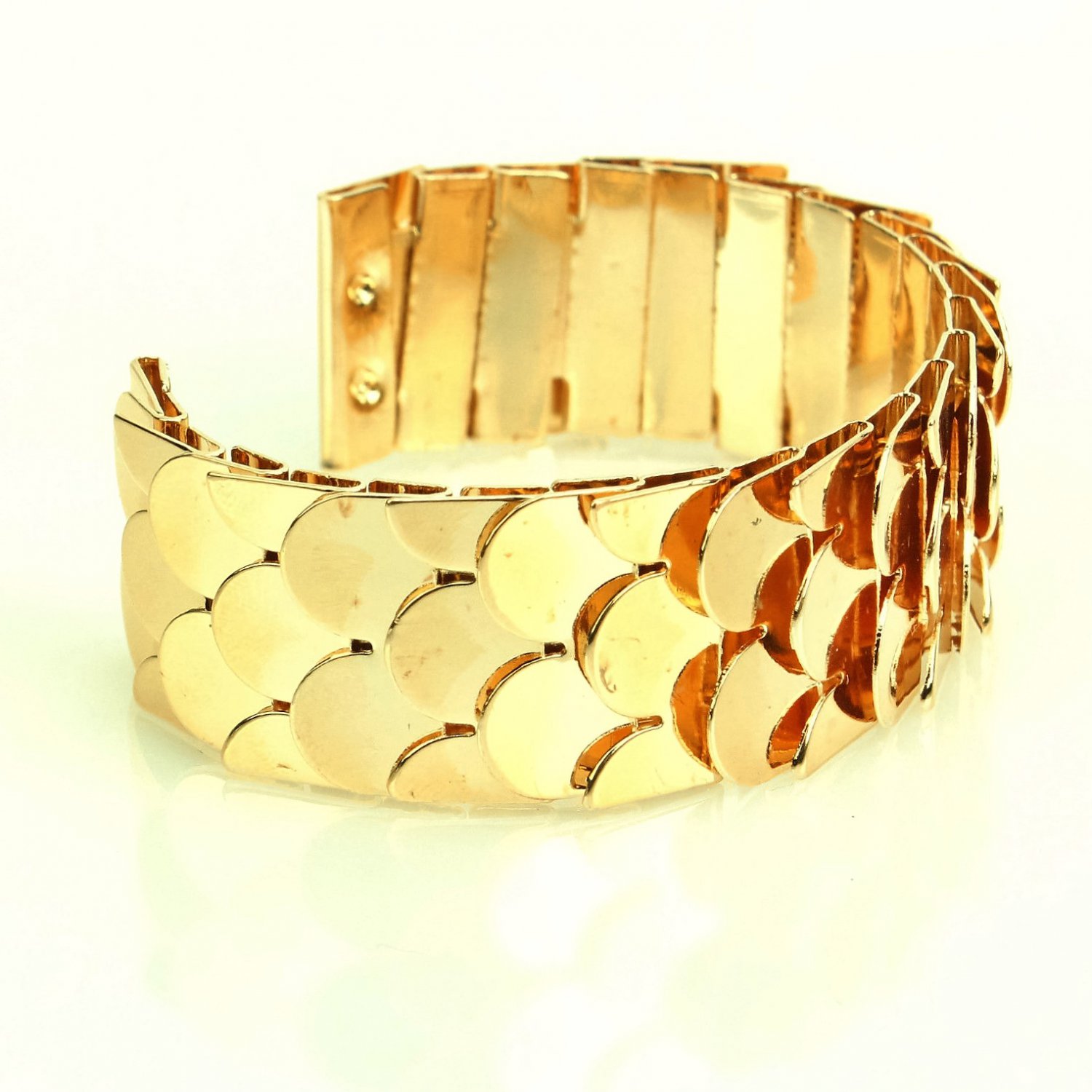Elegant Designer Inspired Gold Plated Metal Fish Scale Cuff Bangle Bracelet