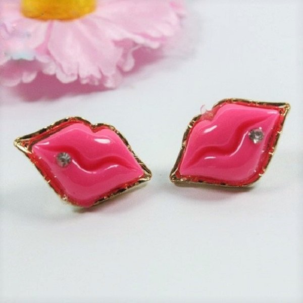 Sexy Kissable Rhinestone Pink Lip Gold Plated Fashion Stud Earrings