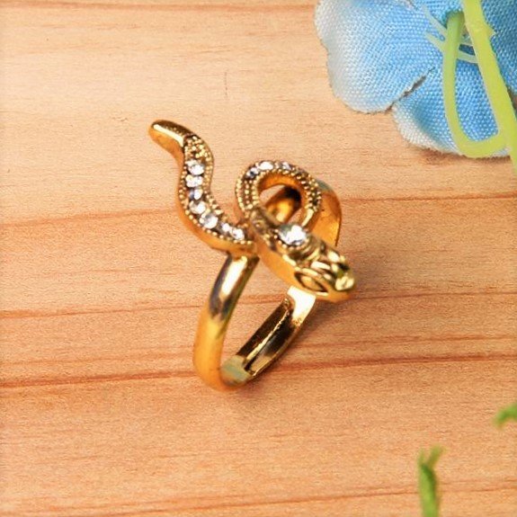 Chic Vintage Retro Bronze Crystal Snake Adjustable Finger Ring