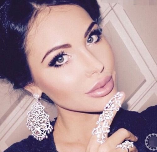 Glamorous Kardashian Inspired Womens Full Knuckle Ring - Silver plated