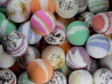 Bath bombs lot of 12