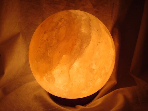 Salt Sphere Lamp