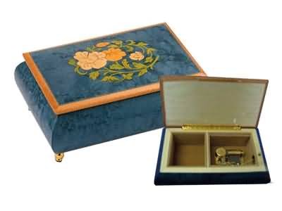 Wooden music jewelery box