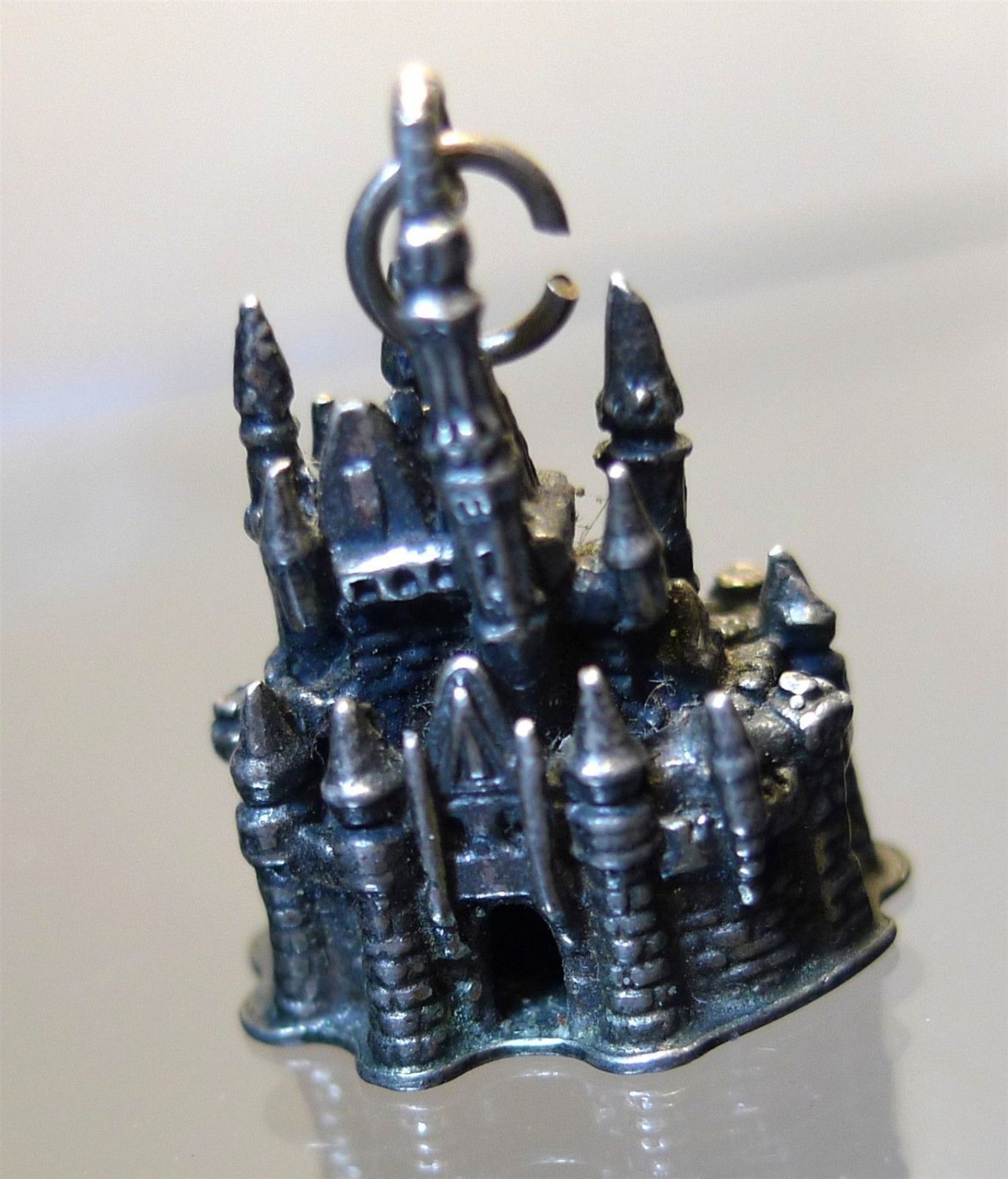 Vintage Charm : Disney Cinderella's Castle - Solid Sterling Silver