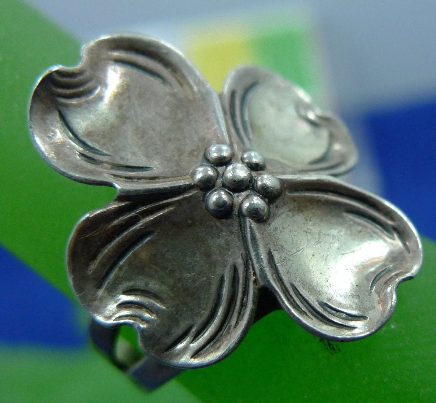 Size 8 Ring : Vintage Nye Sterling Silver Adjustable Dogwood Blossom