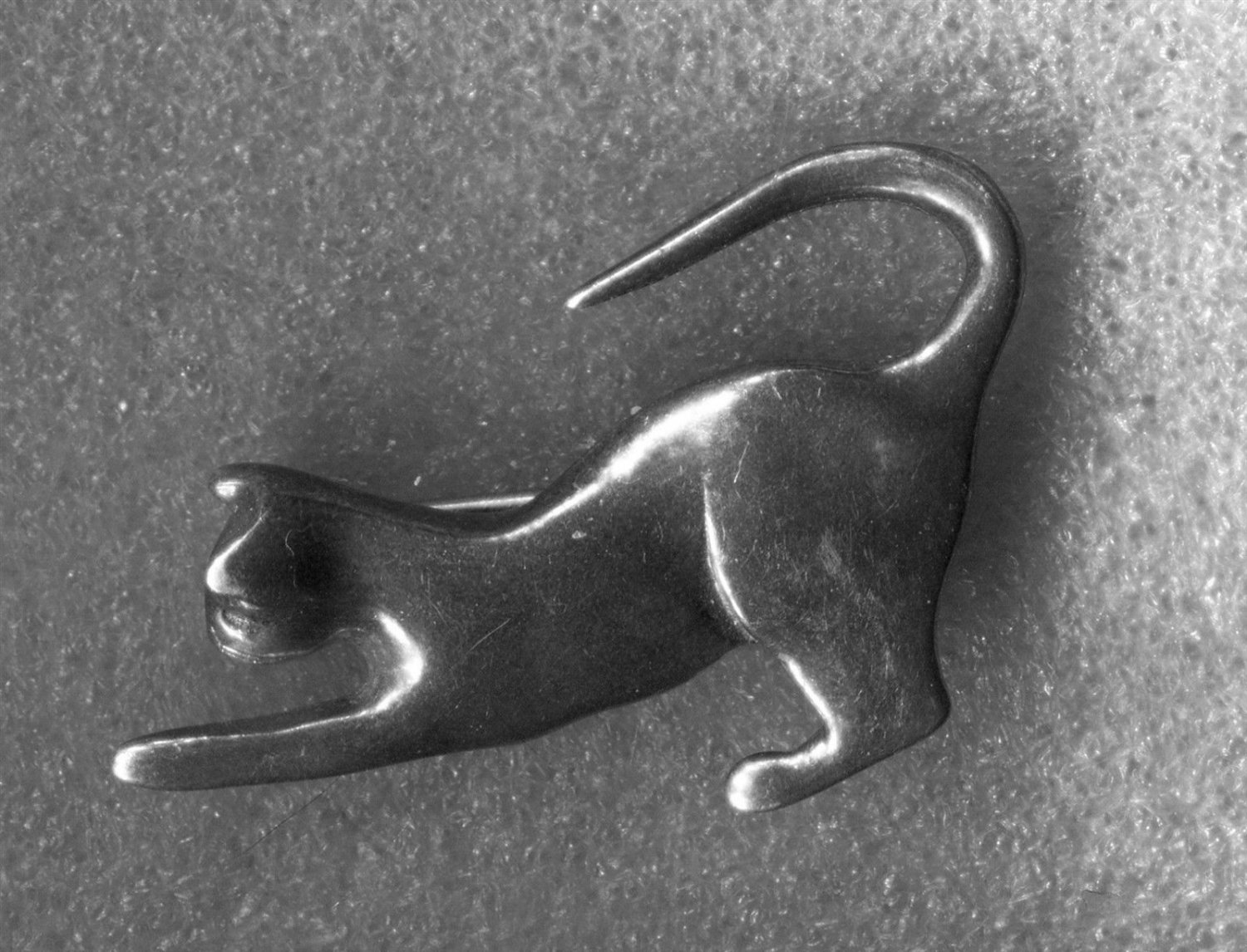 Brooch / Pin : Vintage R Nichol's Nichols Sterling Silver Playful Kitty Cat