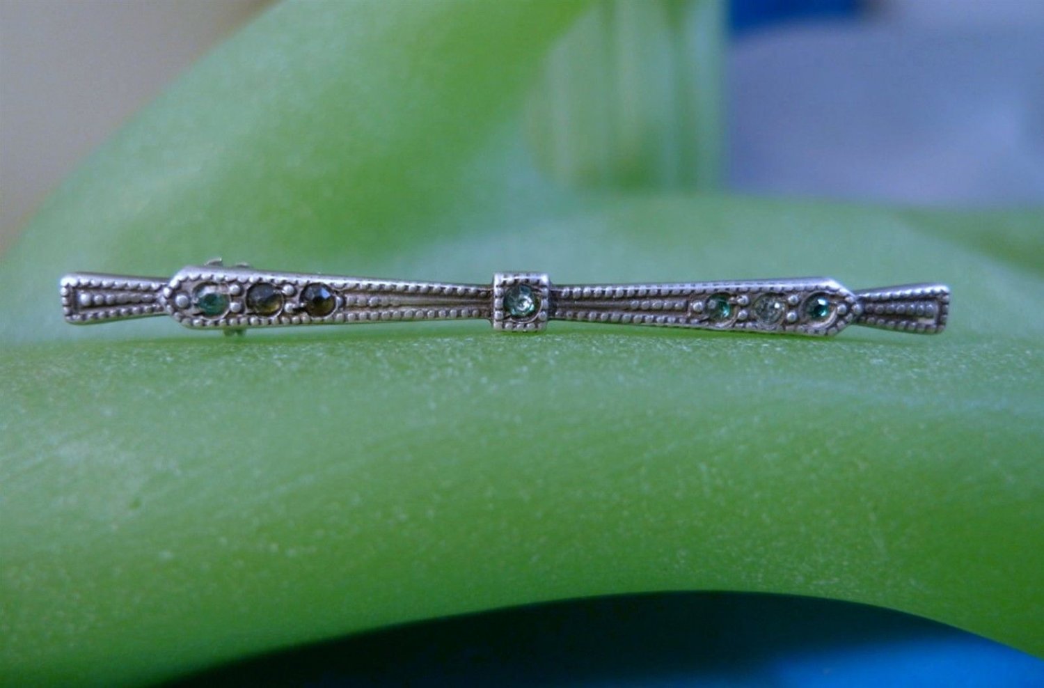 Vintage Brooch / Pin: Sterling 925 Silver 2 Inch Bar Old Cut Gemstone