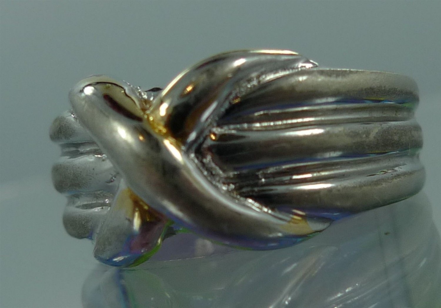 Size 7 Ring : Sterling Silver "Kiss" X ~~ Designer Signed Signed RSC RS Covenant
