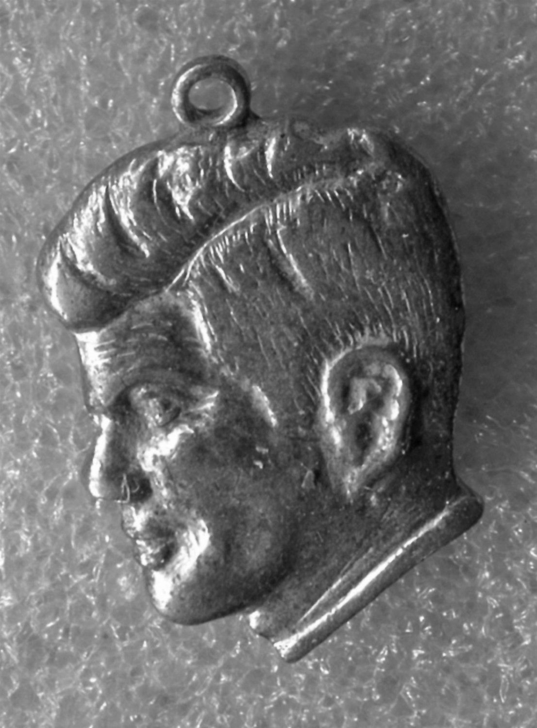 Vintage Charm JFK Bust : Kennedy "Ask Not .. " Speech Quote