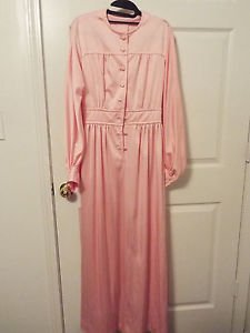 baby pink poet vintage poly knit dress