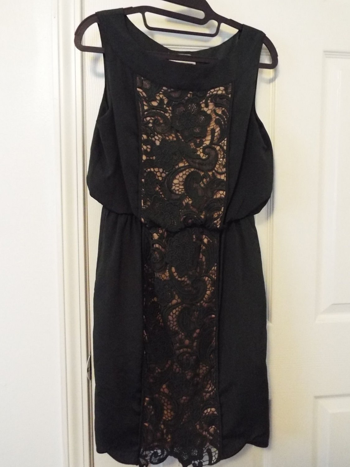 Jessica Simpson green lace nude illusion dress