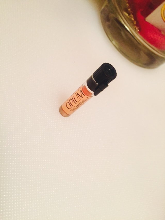 Black Opium YSL Women Sample Travel Size New Good For vaction & try