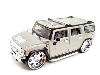 Hummer H2 Playerz Custom Grey 1:18 diecast