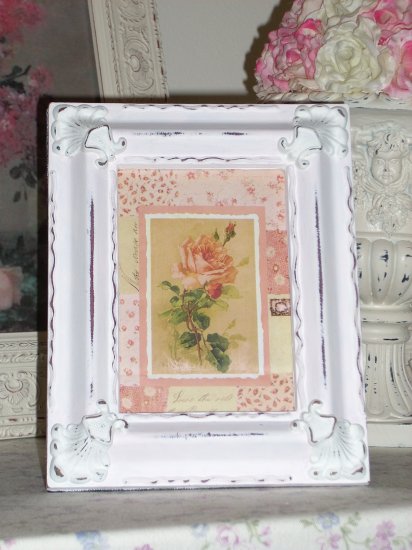 Small Patchwork Quilt Pink Rose Print in Shabby Vinatge Frame