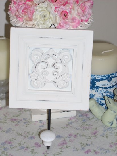 Chic n Shabby Wooden Wall Hook