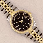 MANS WATCH BLACK DIAL METL BND