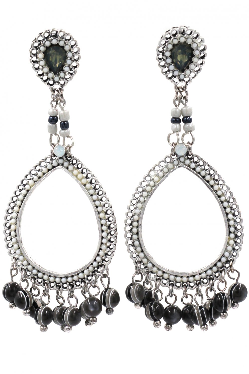 Classic pendant white beads earrings