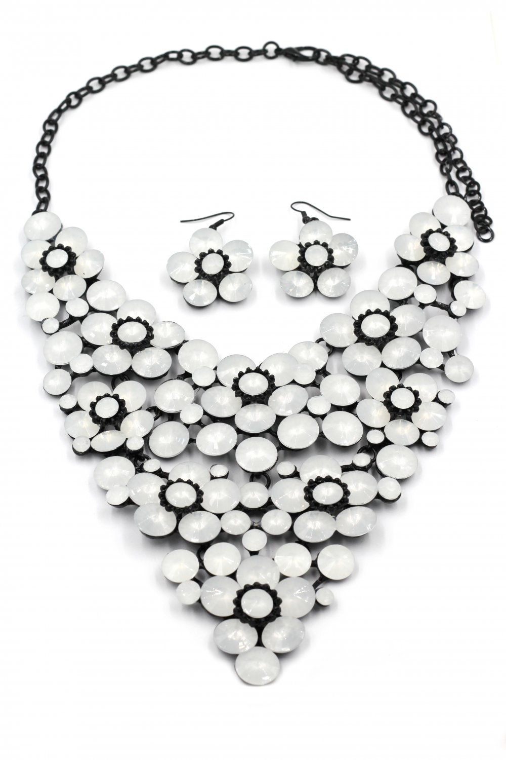 Milky crystal flowers necklace sets
