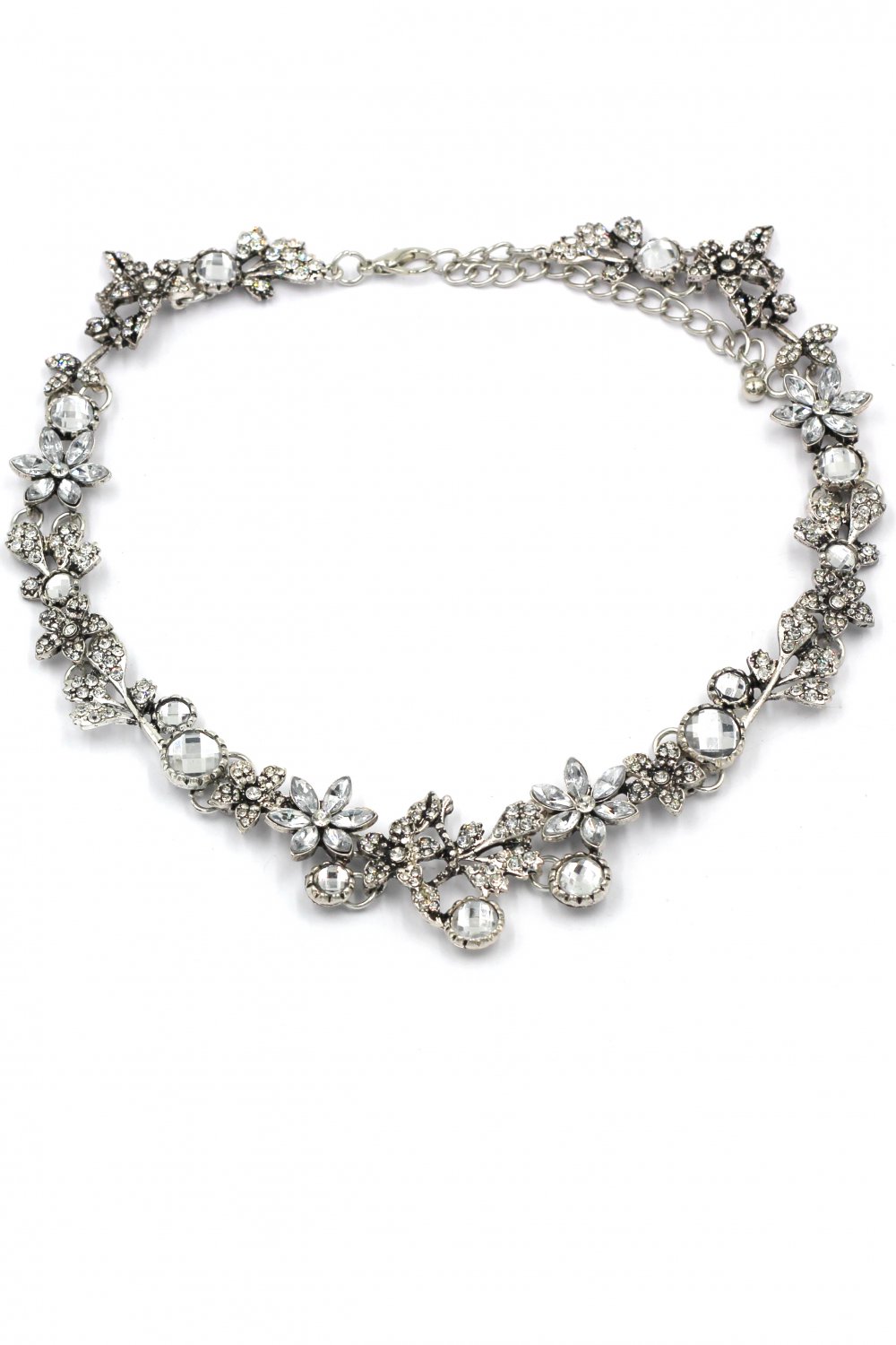 Pretty wreath crystal silver necklace