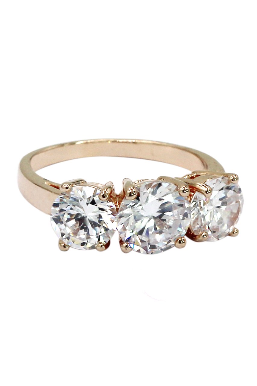 Shining round crystal rose gold ring