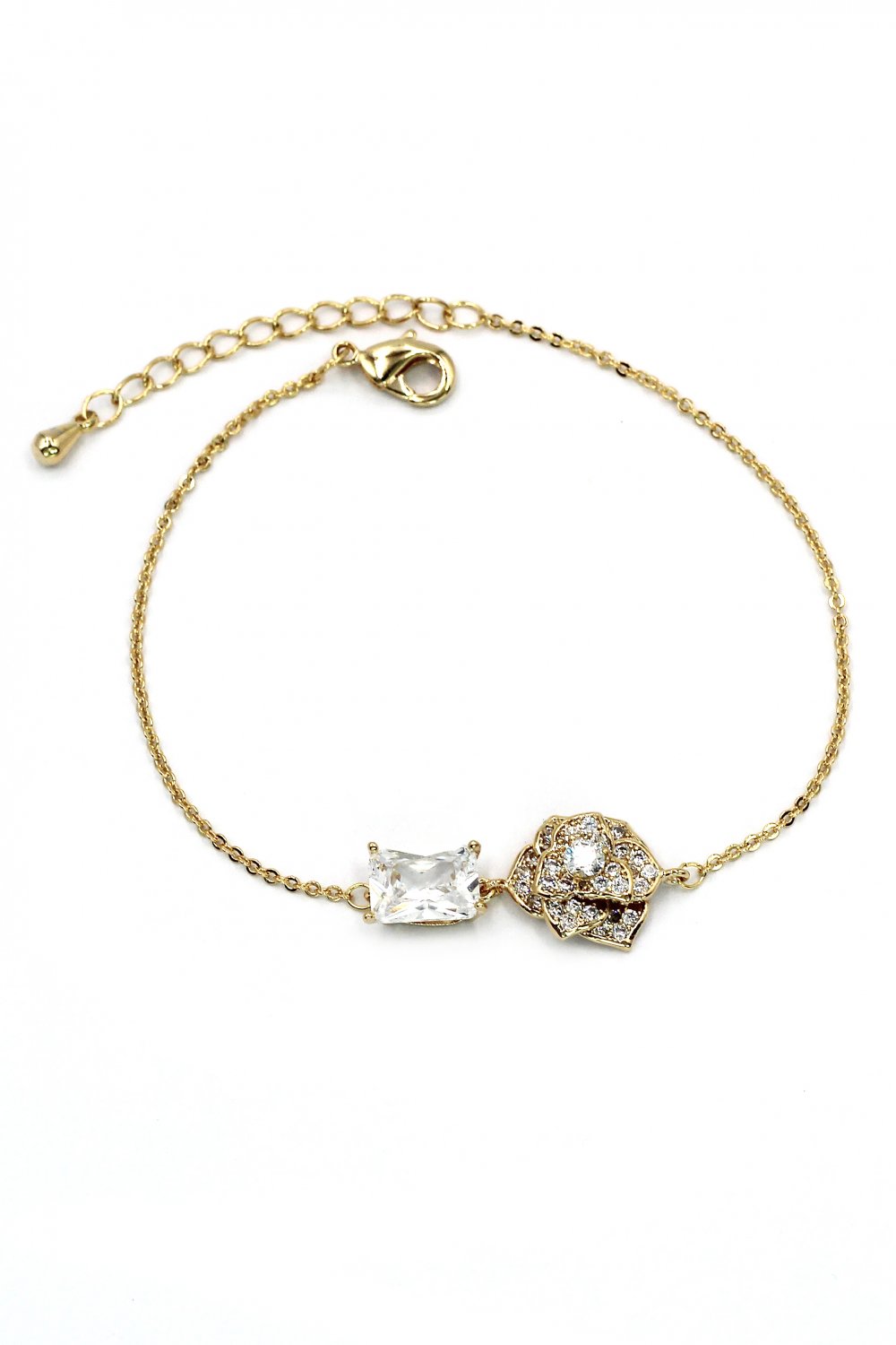 Delicate crystal rose golden bracelet
