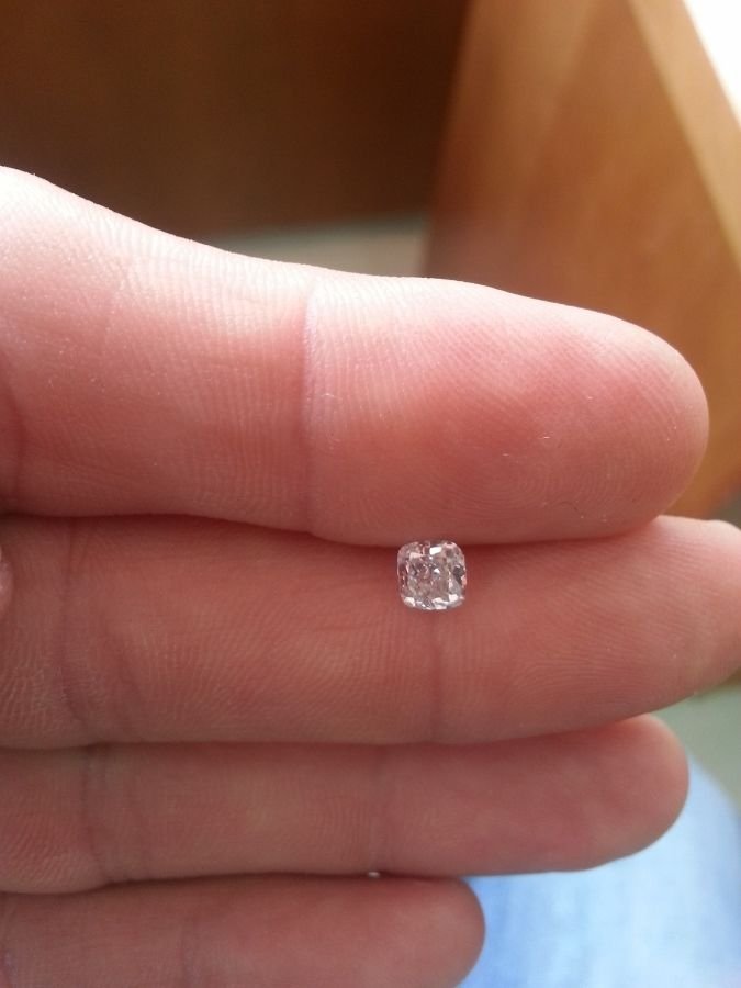 .60 Carat Fancy Light Pink SI2 Cushion Cut Diamond CT 100% Natural 4.45 X 4.65