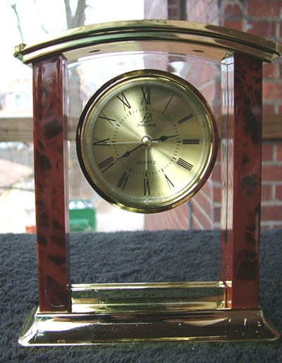 NEW Quartz Table Top Clock, Beautiful Office Looking just $7.99