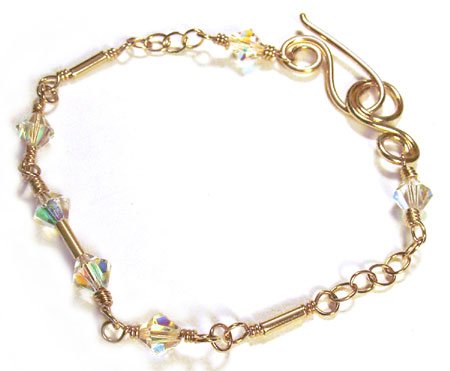 Swarovski Crystal Bracelet with Gold - B161