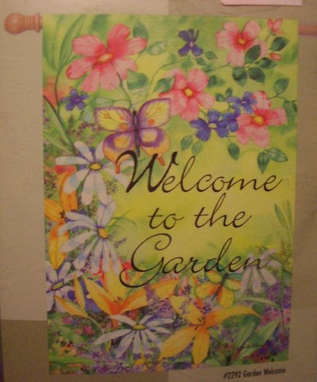 GARDEN FLAG 28x40- Garden Welcome - TOLAND
