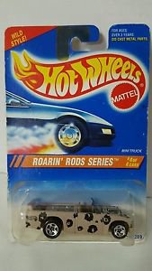 Hot Wheels ROARING RODS SERIES MINI TRUCK