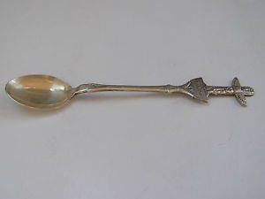 Marvelous Vintage BANFF HOLLAND Collector Souvenir Spoon